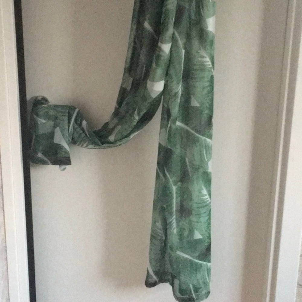 Sentimental new jumpsuit - Picture 7 of 11